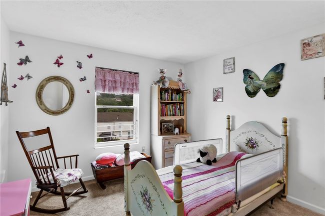 201 Manor View Dr, Townhouse with 3 bedrooms, 4 bathrooms and 2 parking in Manor PA | Image 23
