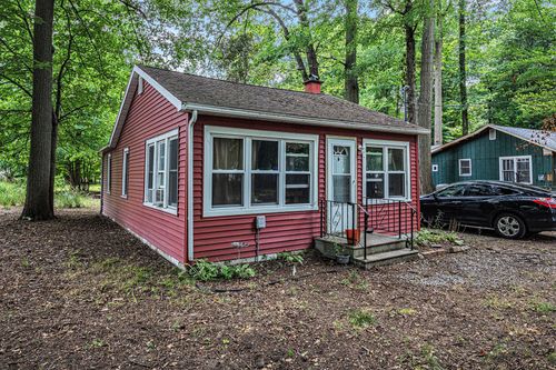 6972 Shady Ln, Coloma, MI, 49038-9680 | Card Image