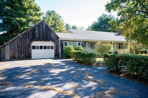 154 Winter St, Hanover, MA, 02339-2529 | Card Image