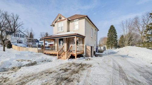 30 Queen St N, Harriston, ON, N0G1Z0 | Card Image