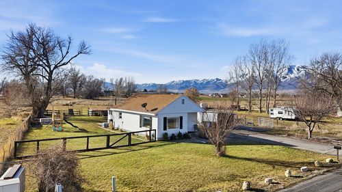 1430 W 2200 S, Wellsville, UT, 84339-9655 | Card Image