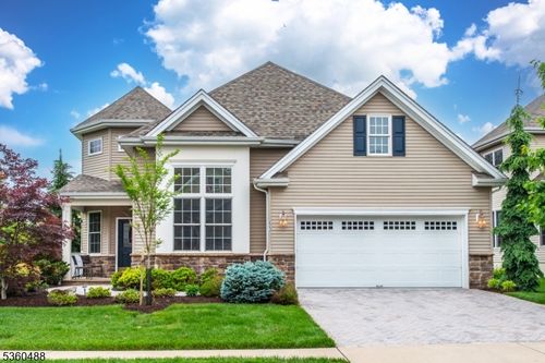 53 Patriots Way, SOMERSET, NJ, 08873-7432 | Card Image