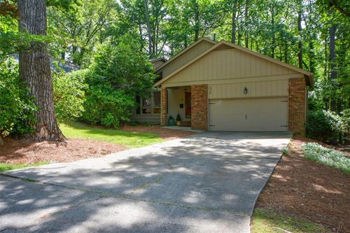 270 Lakeview Rdg W, Roswell, GA, 30076-3207 | Card Image