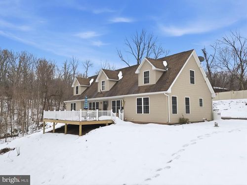 25 Hake Rd, DOVER, PA, 17315-1857 | Card Image