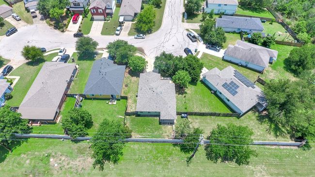 13124 Winecup Mallow Trl, House other with 3 bedrooms, 2 bathrooms and 3 parking in Elgin TX | Image 32