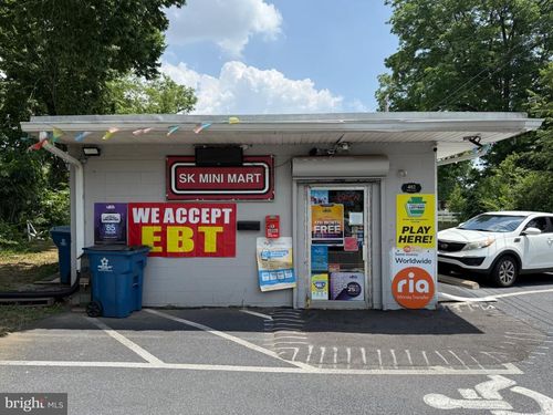 402 Willow St, HIGHSPIRE, PA, 17034-1548 | Card Image