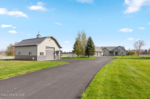 7082 E Poleline Ave, Post Falls, ID, 83854-8461 | Card Image