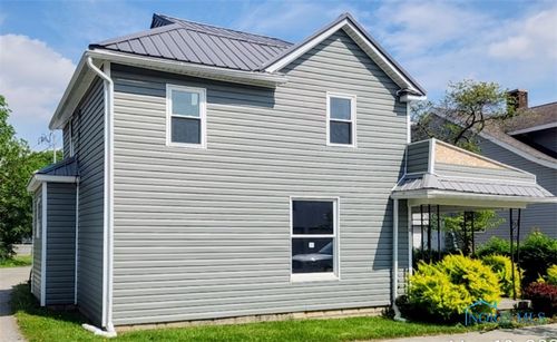 110 N Cherry St, Bryan, OH, 43506-1372 | Card Image