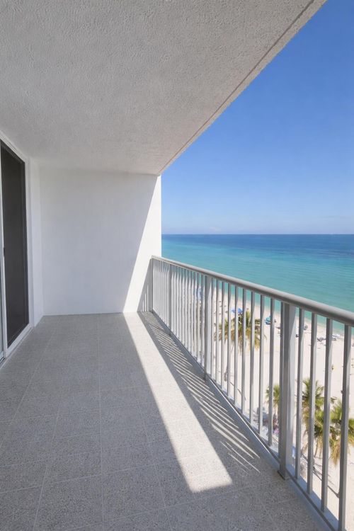 1105-400 N Surf Rd, Hollywood, FL, 33019-1407 | Card Image