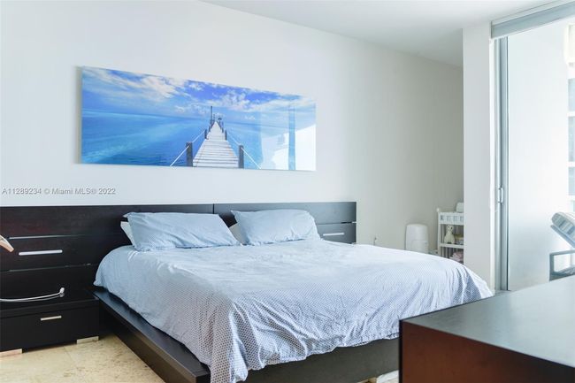 APT-5108 - 900 Biscayne Blvd, Condo with 2 bedrooms, 3 bathrooms and null parking in Miami FL | Image 13