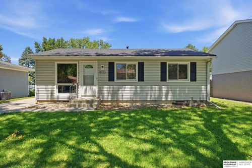 5122 Martin St, Lincoln, NE, 68504-3072 | Card Image
