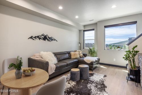 6627 Mountain Alder Way, Park City, UT, 84098-1608 | Card Image