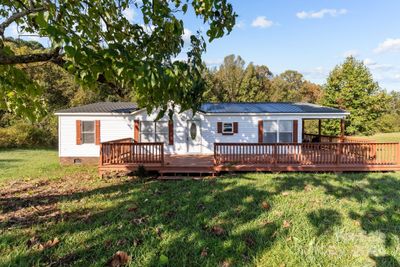 1005 Spring Meadow Drive, House other with 3 bedrooms, 2 bathrooms and null parking in Woodleaf NC | Image 1