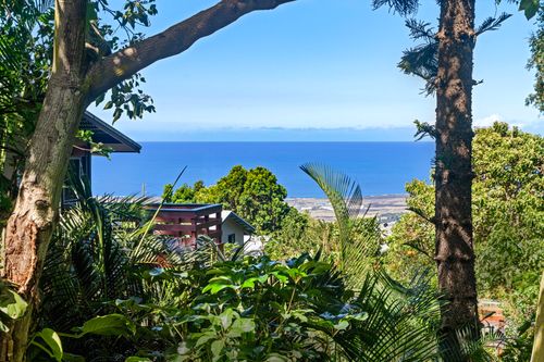 b-73-1149 Ahulani St, Kailua Kona, HI, 96740-9419 | Card Image