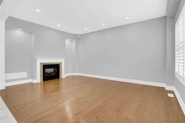 UPPER - 7 Rolling Rock Way, House other with 4 bedrooms, 5 bathrooms and 3 parking in Brampton ON | Image 19