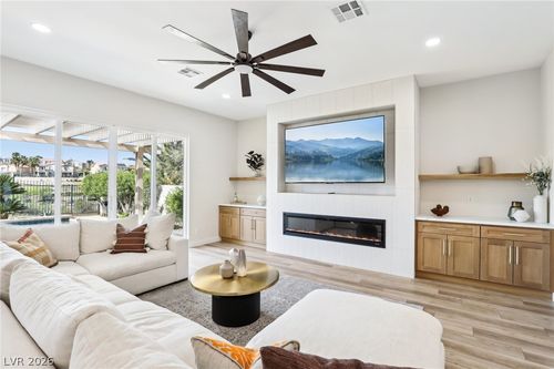 1343 Panini Dr, Henderson, NV, 89052-3179 | Card Image