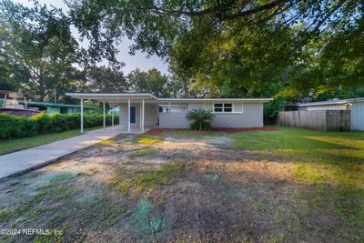 6850 Cherbourg Avenue S, House other with 4 bedrooms, 2 bathrooms and null parking in Jacksonville FL | Image 2