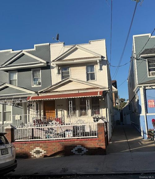 104-50 118th St, South Richmond Hill, NY, 11419-2706 | Card Image