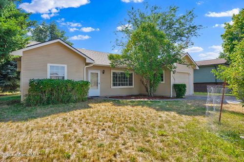 10293 N Cedar Ct, Hayden, ID, 83835-9266 | Card Image