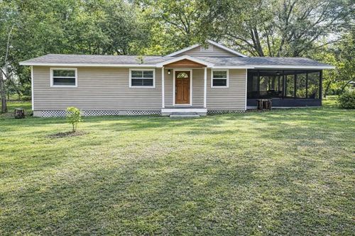10019 Curley Rd, San Antonio, FL, 33576-7019 | Card Image