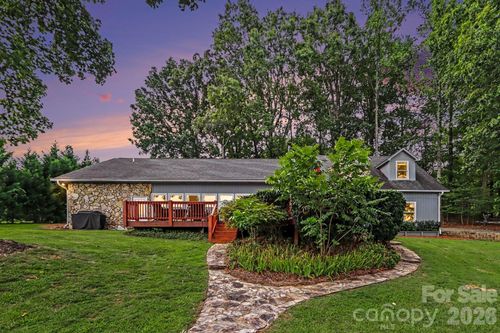 208 Stonemarker Rd, Mooresville, NC, 28117-6669 | Card Image