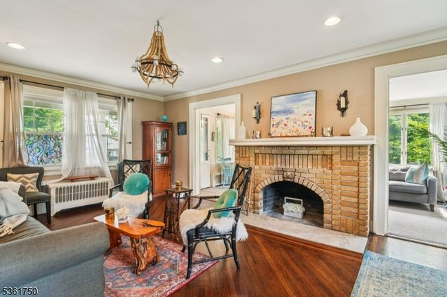 27 Fairway Dr, House other with 7 bedrooms, 5 bathrooms and null parking in West Orange NJ | Image 9