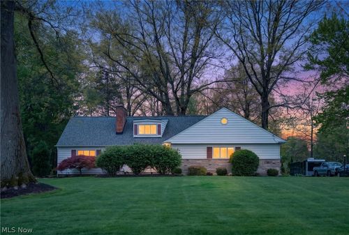 2426 Lander Rd, Pepper Pike, OH, 44124-4316 | Card Image