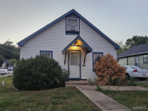 2101 N 4th St, Saint Charles, MO, 63301-0904 | Card Image