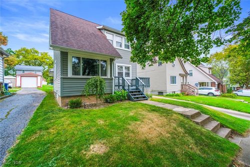 318 Hayes Ave, Mc Donald, OH, 44437-1912 | Card Image