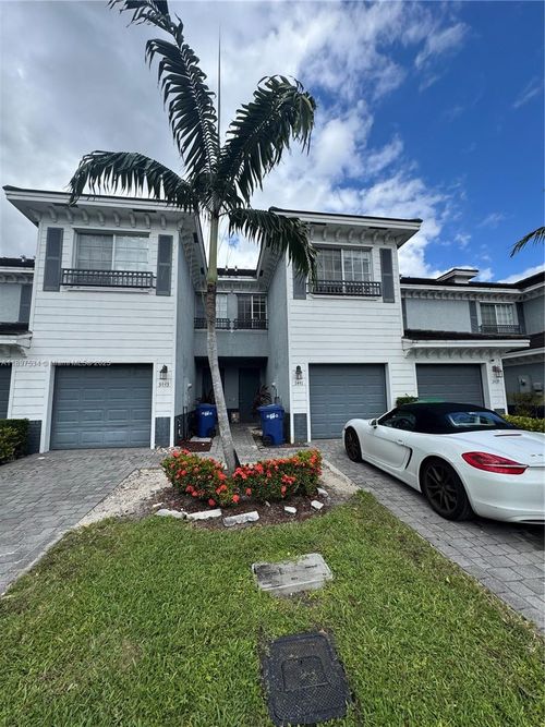3441 Nw 13th St, Lauderhill, FL, 33311-8332 | Card Image