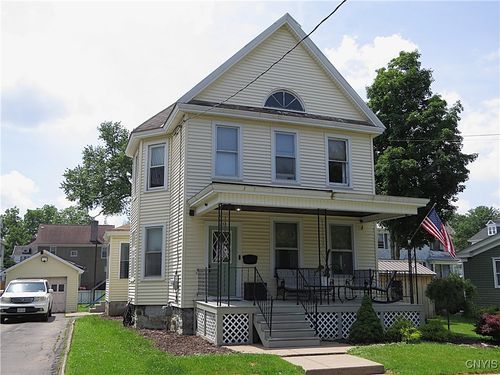 325 Margaret St, Herkimer, NY, 13350-1725 | Card Image