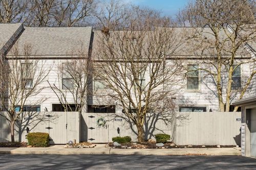 3172 Walden Ravines, Columbus, OH, 43221-4646 | Card Image
