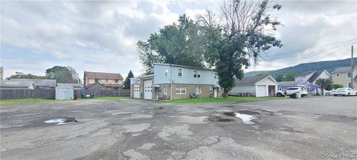 8 Phelps St, West Haverstraw, NY, 10993-1214 | Card Image