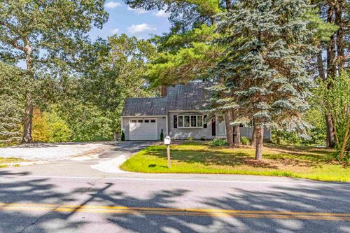 151 Highland St, Hudson, NH, 03051-3806 | Card Image