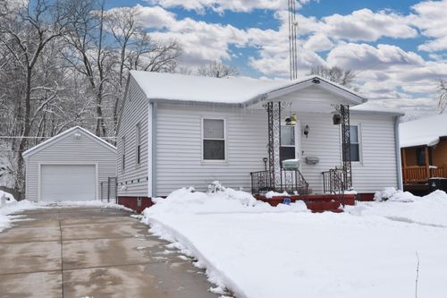 2843 Eisenhower Dr, RACINE, WI, 53405-2113 | Card Image