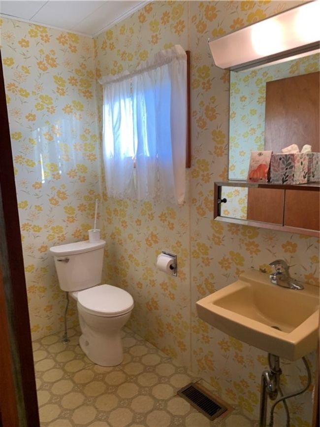 246 Academy St, House other with 3 bedrooms, 2 bathrooms and null parking in Genesee PA | Image 15