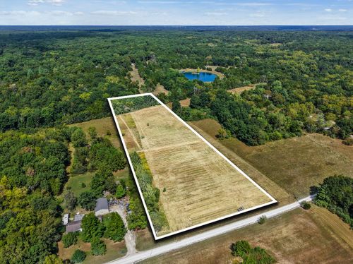 9679 Deer Run Rd, WILLIAMSBURG, MO, 63388-2312 | Card Image