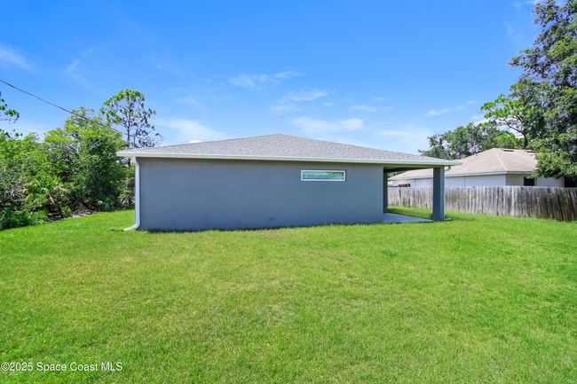 2267 Whiteside Ave Se, House other with 4 bedrooms, 2 bathrooms and null parking in Palm Bay FL | Image 15