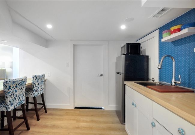 14 Lewis St, House other with 5 bedrooms, 4 bathrooms and 9 parking in Hull MA | Image 31