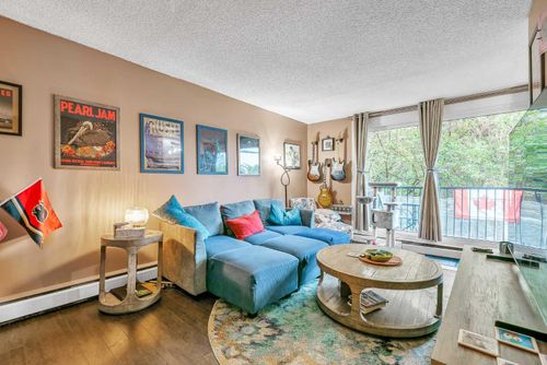 22-1703 11 Ave Sw, Calgary, AB, T3C0N5 | Card Image