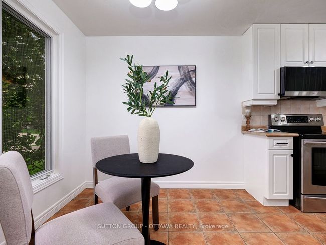 1112 St Germain Cres, House other with 4 bedrooms, 2 bathrooms and 2 parking in Orleans ON | Image 18