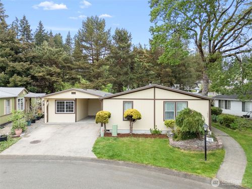 101-1829 137th Street E, Tacoma, WA, 98445 | Card Image