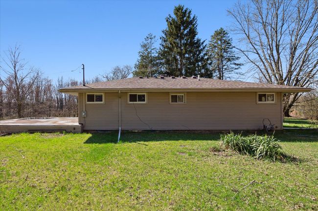 7870 N Meridian Rd, House other with 3 bedrooms, 2 bathrooms and null parking in Jackson MI | Image 25