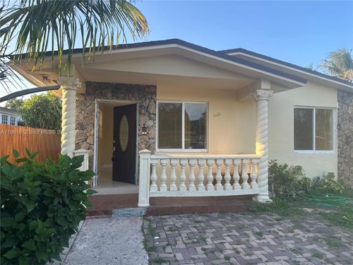 front-1655 Nw 116th St, Miami, FL, 33167-3107 | Card Image