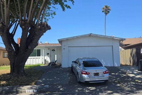 1918 Alice Dr, Vallejo, CA, 94589-1519 | Card Image