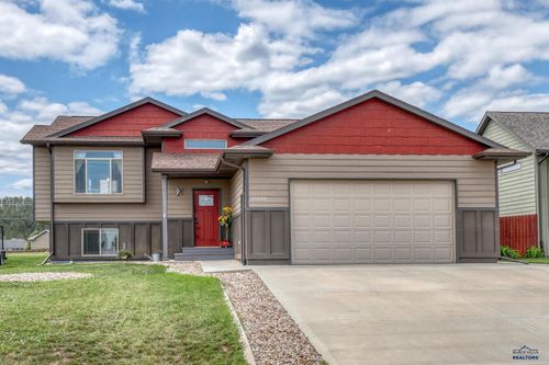 10049 Kaelem Ct, Summerset, SD, 57718-9208 | Card Image