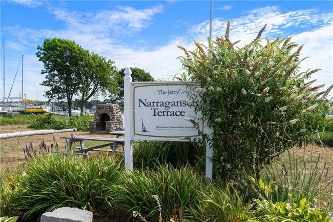 844 Bullocks Point Ave, Condo with 2 bedrooms, 3 bathrooms and 1 parking in Riverside RI | Image 30
