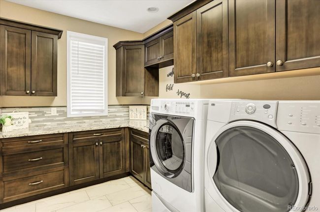 9164 E Lost Hill Trl, House other with 5 bedrooms, 6 bathrooms and 3 parking in Lone Tree CO | Image 21