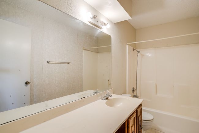 127 Allencrest Dr, Home with 3 bedrooms, 2 bathrooms and null parking in White Settlement TX | Image 18
