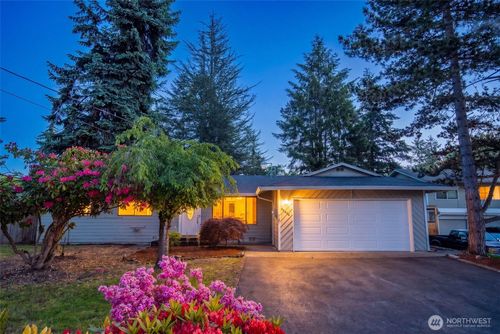 25248 111th Ave Se, Kent, WA, 98030-6552 | Card Image
